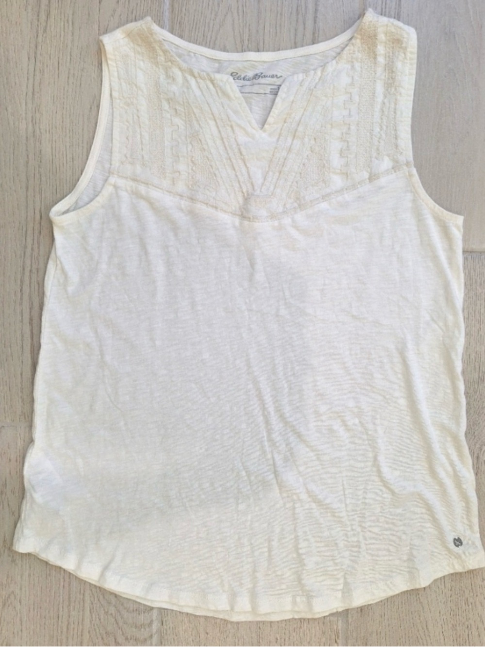Eddie Bauer Cream Embroidered V-Notch Sleeveless Tank